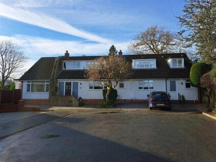 Le More, Four Oaks, Sutton Coldfield, B74