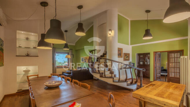 Interno