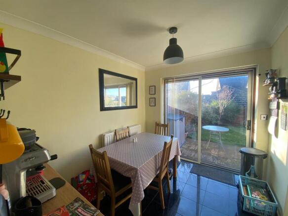 Dining Room: