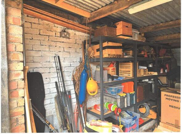garage 3 .jpg