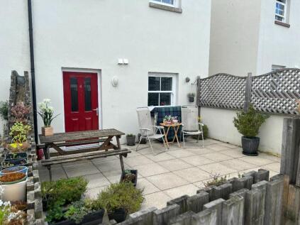 Pipe House, Cricketers Walk, Penrith New Squares, Penrith