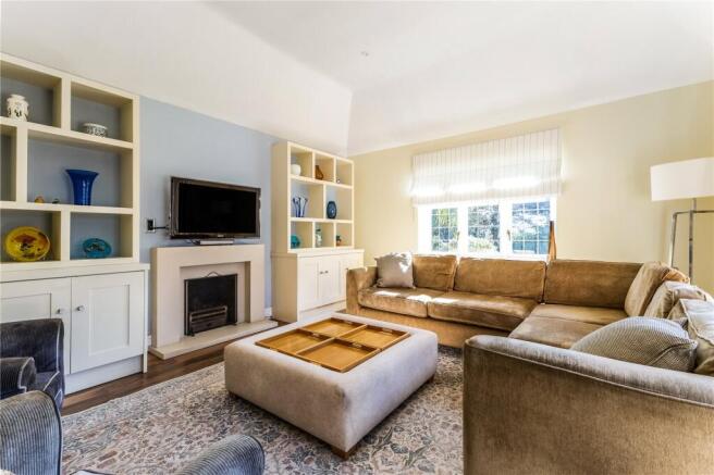 Family/Tv Room