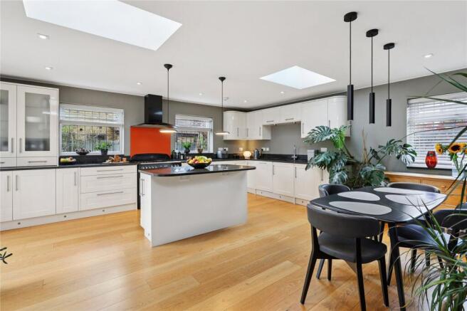 Kitchen/Breakfast