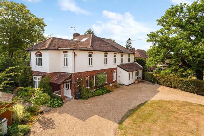 6 bedroom detached house for sale in Eastwick Drive, Bookham ...