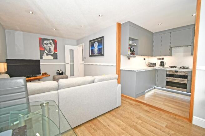 Sitting/Dining Room