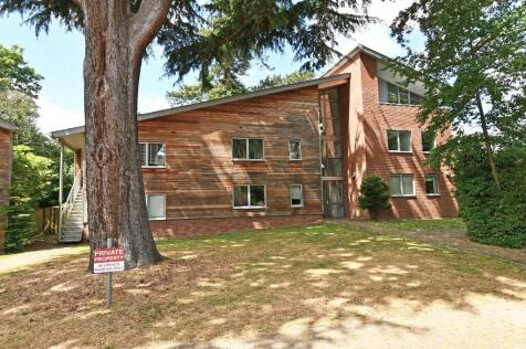 Upper Marsh Lane, Hoddesdon, Hertfordshire, EN11