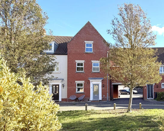 Harpers Way, Clacton on Sea, CO16 8BQ