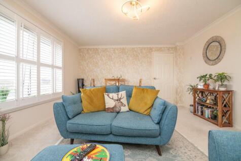 New Road, Bromsgrove, Worcestershire, B60