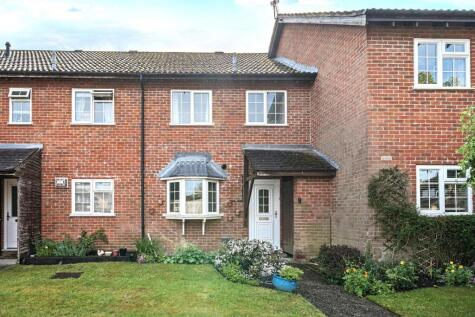 Chalcraft Close, Liphook