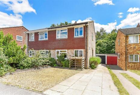 Greenfield Close, Liphook