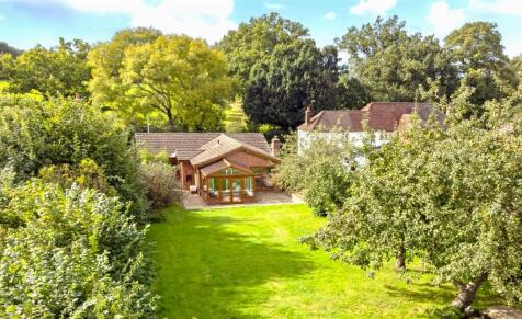 Passfield Road, Passfield, Liphook