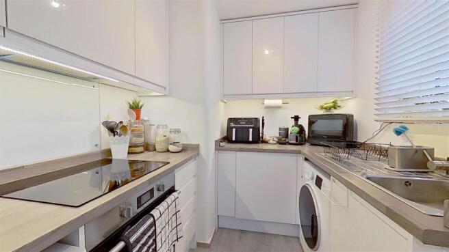 Atherfield-Court-Borrodaile-Road-SW18-01202025_145