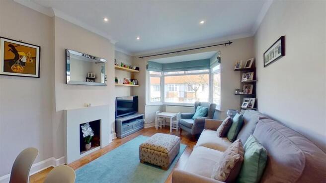 Godley-Road-Earlsfield-SW18-12172020_223048.jpg