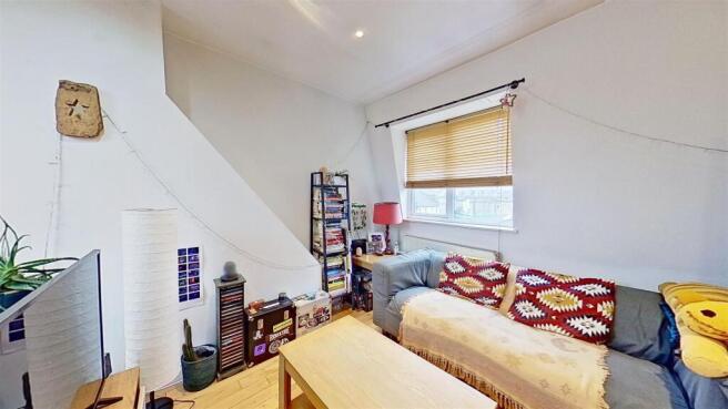 Merton-Road-Southfields-SW18-11022023_175012.jpg