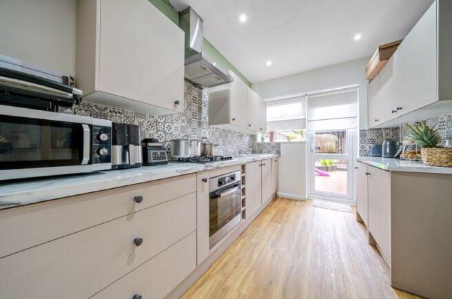 Kitchen angle 4