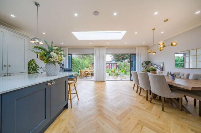 Kitchen diner angle 2