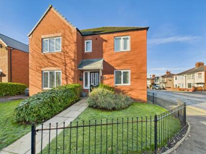 Newlove Avenue, Eccleston, St Helens, WA10