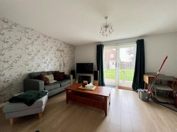 stockheath Road - lounge.jpg