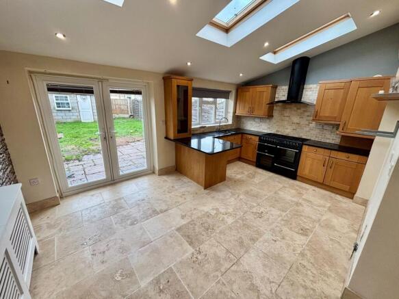 Kitchen/Breakfast Room
