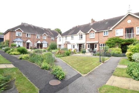 Grovelands, Old Ashford Road, Lenham, ME17