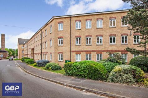 Kidman Close, Gidea Park, RM2