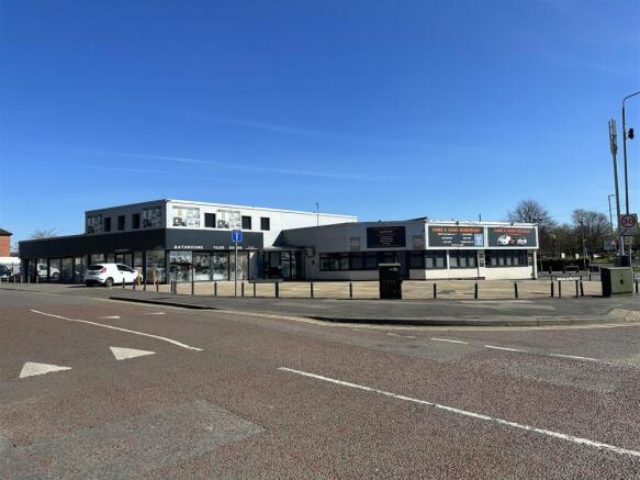 Showroom Outside