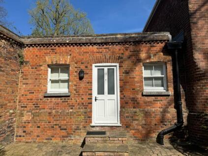 Cobbleyard Apartment, Prebendal House Old Town