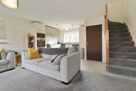 Woodyard Avenue, Chesterfield