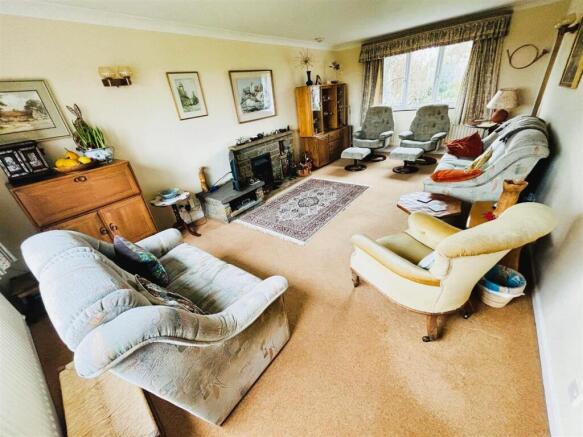 Sitting Room.jpg