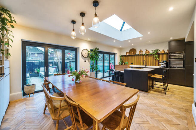 Kitchen/Dining Room
