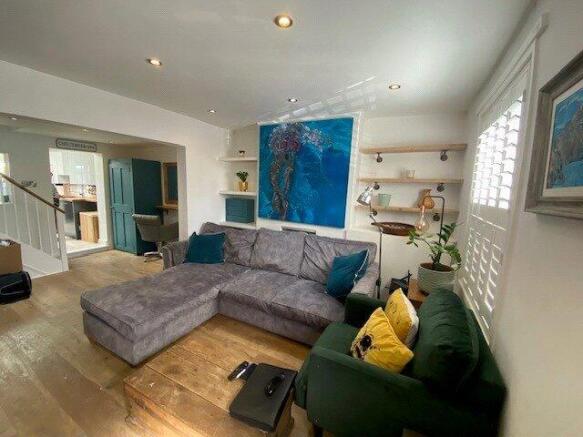 Lounge 1