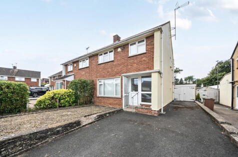 Castlefields Road, Charlton Kings, Cheltenham