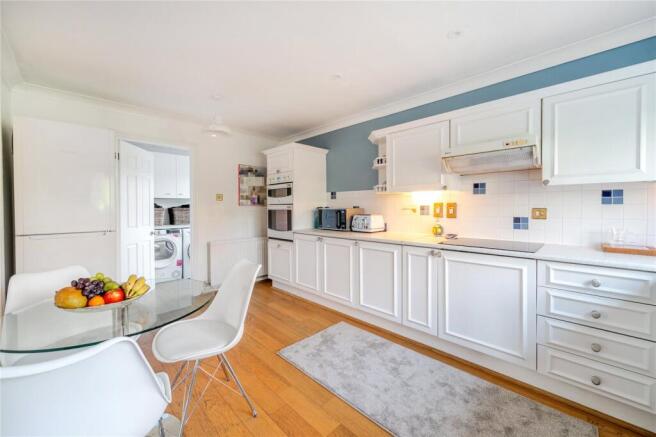 Kitchen/Breakfast Rm