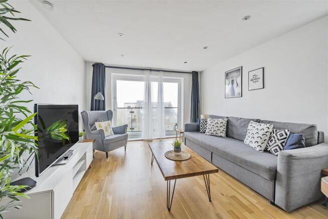 Kitchen/dining room/lounge