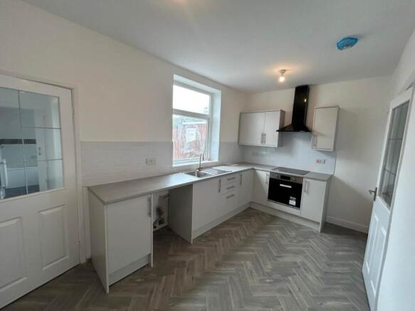 Kitchen 1 