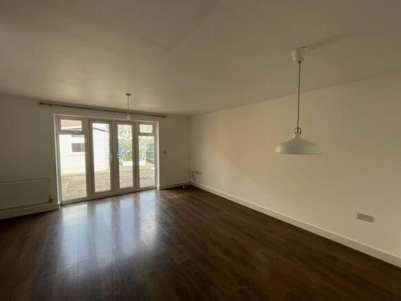 willan place 11 loun