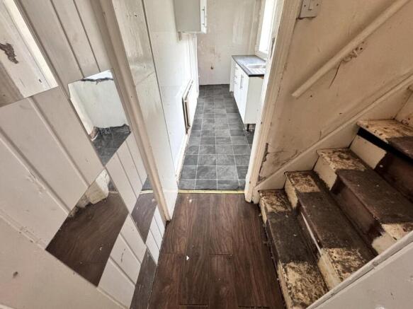 STAIRS/ACCESS TO KITCHEN