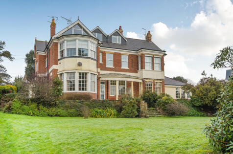 Douglas Avenue, Exmouth, Devon