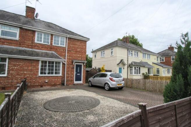 2 bedroom semi-detached house for sale in Elvet Place, Darlington, DL3