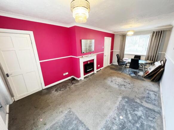 Lounge / Dining room