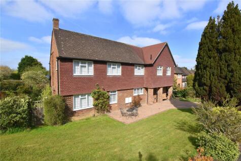 Silverdale Avenue, Oxshott, KT22
