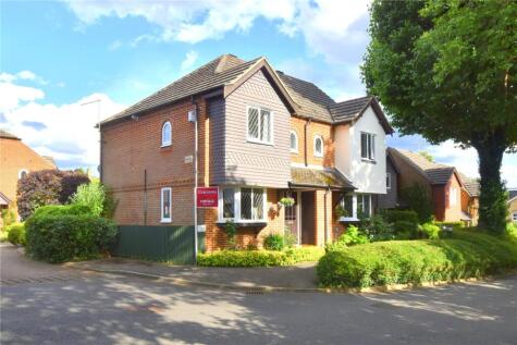 Thornleas Place, East Horsley, KT24