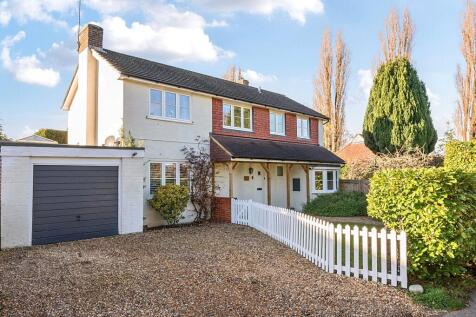 St. Thomas Drive, East Clandon, GU4