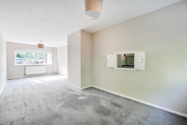 Sitting/Dining Room