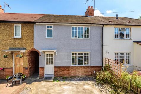 Farm Road, Esher, KT10