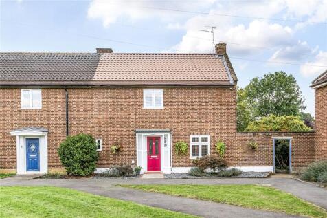 Bankside Drive, Thames Ditton, KT7