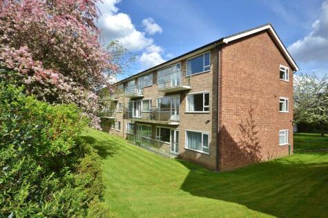 Hillbrow Court, Esher, KT10