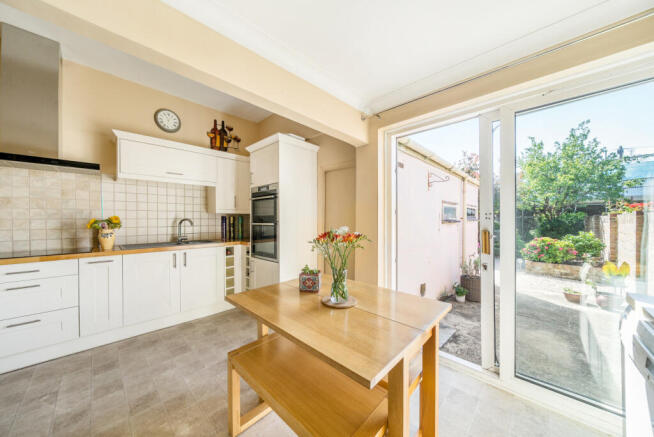 1336530-7-6899cc8...