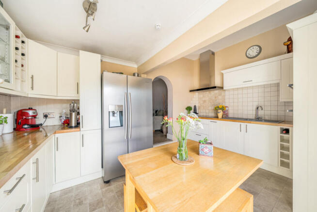 1336530-6-6899cc1...