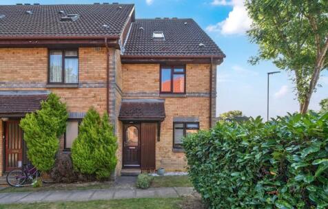Lawrence Close, Guildford, GU4